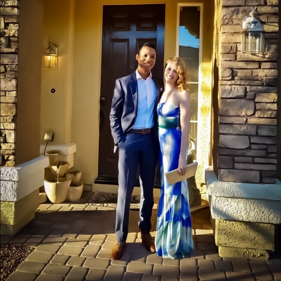 Meet your Posher, Amber - Picture 3 of 5